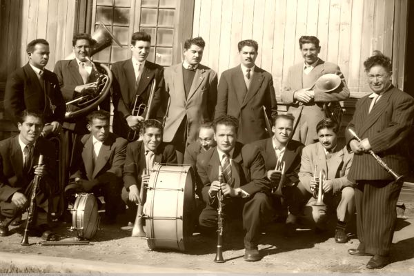 antiguo-1193bdae9c-8432-b50a-f8ee-86c3f55b7b321230BC43-79B4-C0EB-13C0-D380FB630CAF.jpg