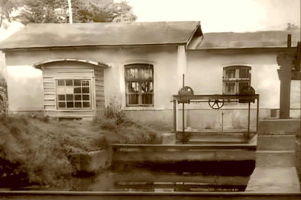 antiguo-486cb2c530-45ab-7d80-be50-74dfeba4e6d5A8EDDB89-3AD4-A1F7-56B7-9316AF25034F.jpg