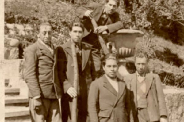 estacion1940moisesyeudociomora80b18304-5ea0-ff7d-d5a5-9081bd68e9d8706A2932-AA4C-62C0-B2A1-7AC9E263388E.jpg