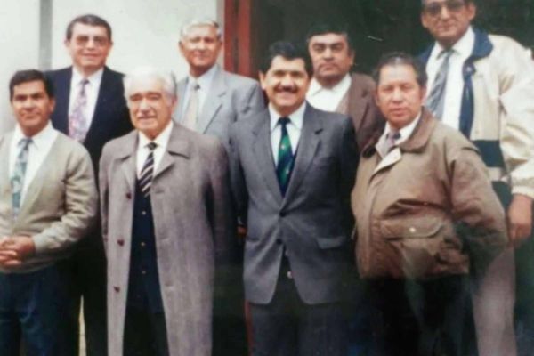 grupo044A9A34-4F20-DBD2-367C-B1F420B8A356.jpg