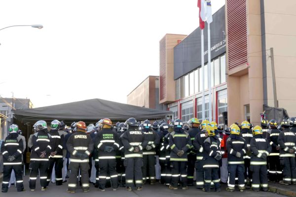 bomberos7A56982B-67E8-2545-34D6-ABB82970F840.jpg