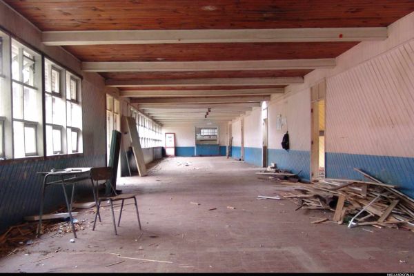 escuela2A5D6F7A5-BDCB-7A6E-9F9C-7F95FD454347.jpg